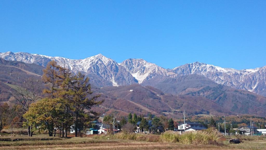 Petit Hotel Enchante Hakuba Exterior photo